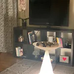 Di Apartment *